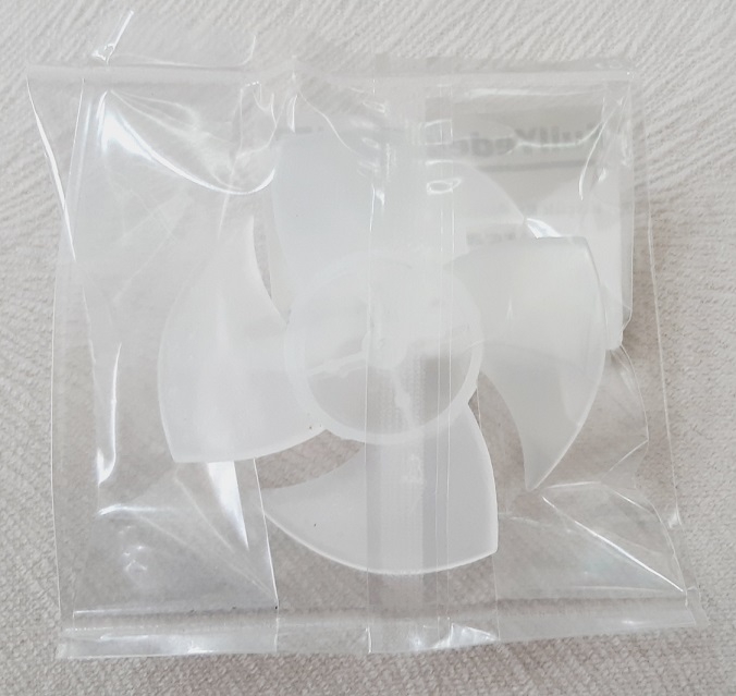 Saç Kurutma Makinesi Pervanesi 4 Kanat Çap 59 MM Mil Yuvası 2 MM